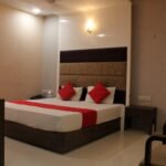 Deluxe Rooms Hotel In Gandhinagar