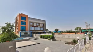 best hotels and restaurants in Gandhinagar