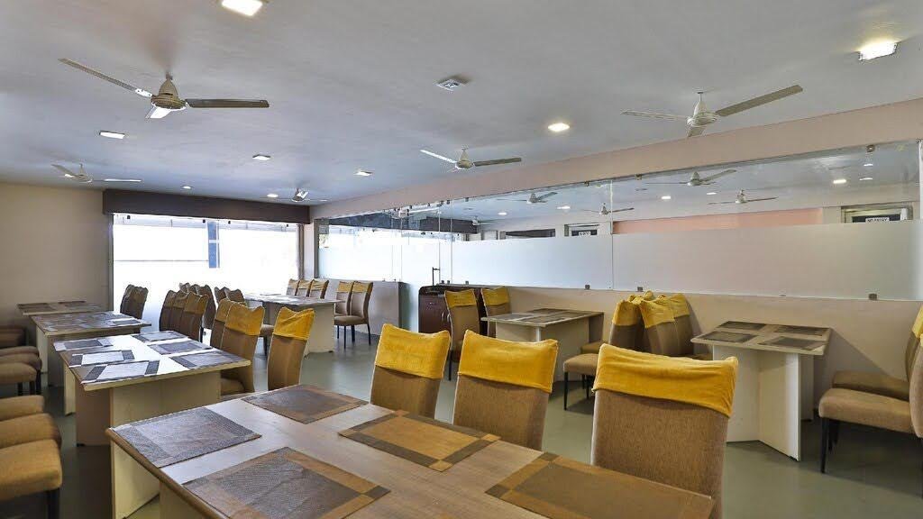 Best Dining Restaurants in Gandhinagar